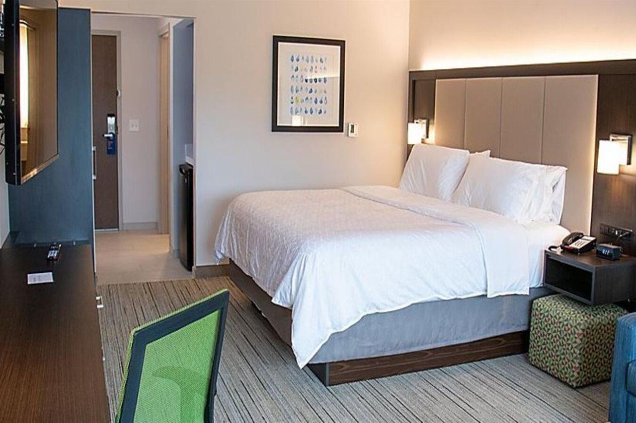 Holiday Inn Express & Suites Tuscaloosa East By Ihg Ngoại thất bức ảnh