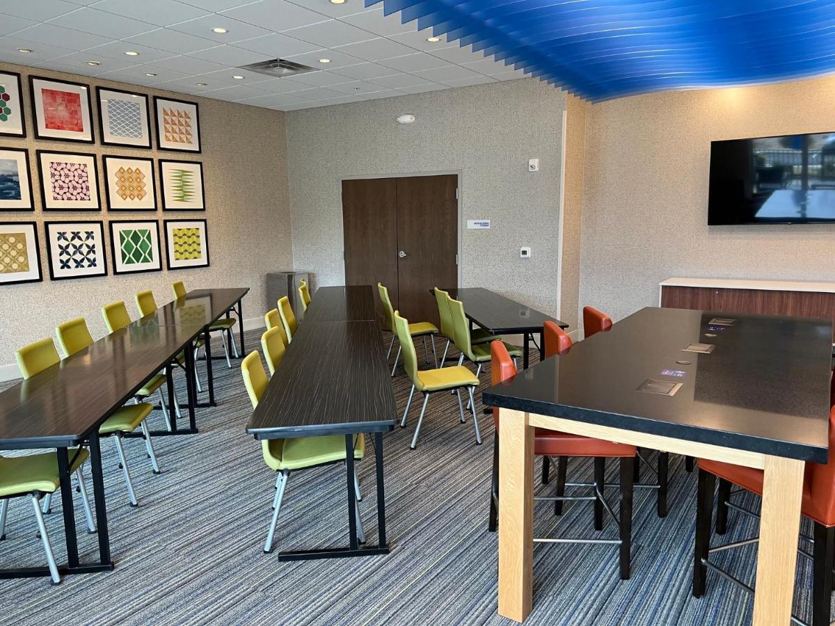 Holiday Inn Express & Suites Tuscaloosa East By Ihg Ngoại thất bức ảnh